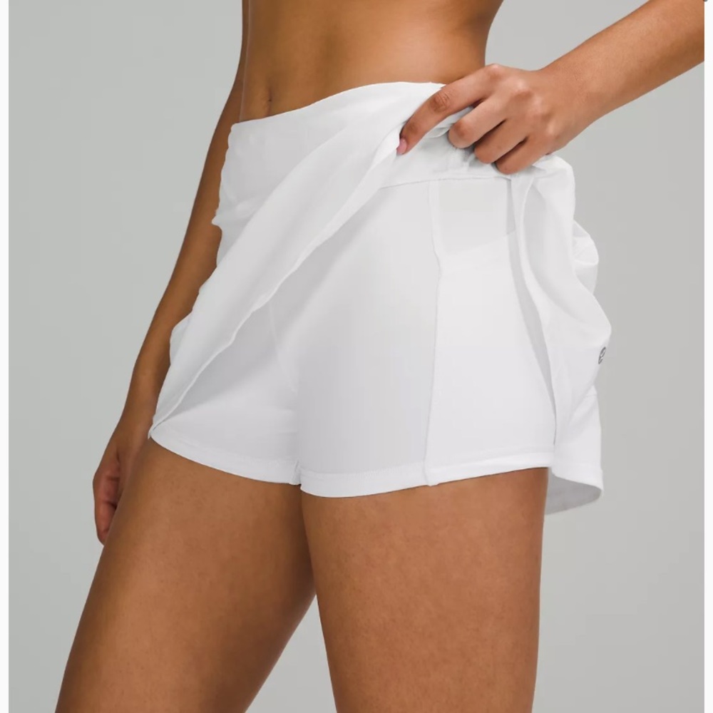 Lululemon Pace Rival Mid-Rise Skirt - white